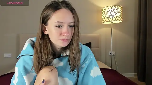 Snapshot of cutienaughtygirl chatting on September 28, 12:12 pm cutienaughtygirl online show from September 28, 12:12 pm
