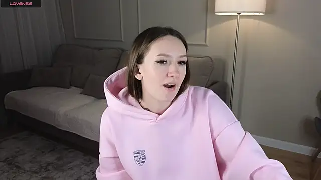 cutienaughtygirl online show from December 16, 10:08 am