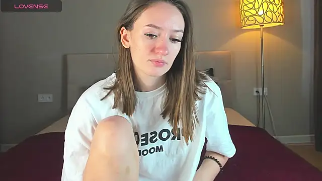 cutienaughtygirl online show from November 14, 9:02 am