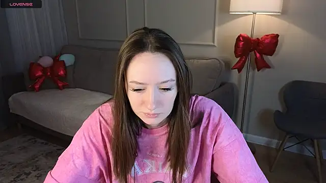 cutienaughtygirl online show from March 25, 8:03 am