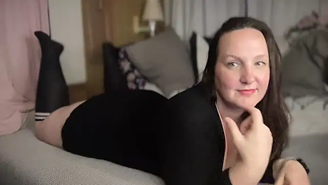 Just Trudy online show from October 22, 1:16 am