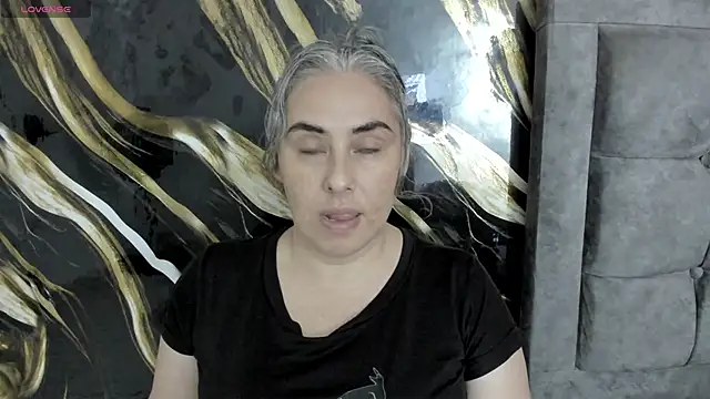 Snapshot of mature_gold chatting on September 26, 12:34 pm mature gold online show from September 26, 12:34 pm