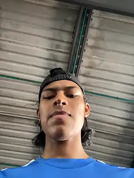 dreyk20 online show from April 17, 8:44 pm