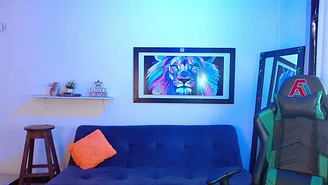 Snapshot of dreyk20 chatting on October 29, 2:27 pm dreyk20 online show from October 29, 2:27 pm