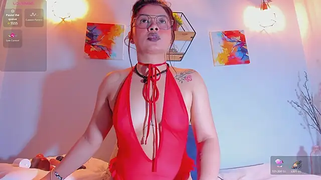 Karlaliones69 online show from November 18, 11:46 am