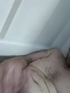 Bigdickcraig11 online show from December 17, 2:38 am