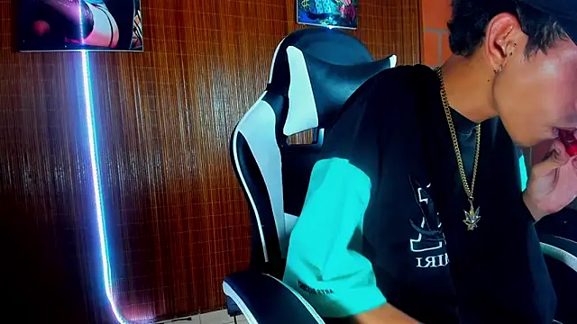 briamhoconor xh online show from February 13, 1:38 am