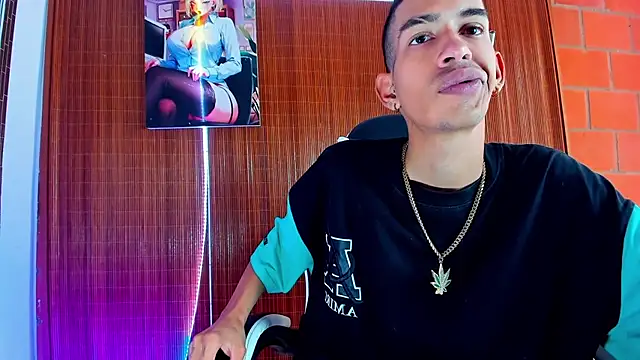 briamhoconor xh online show from February 19, 3:31 pm