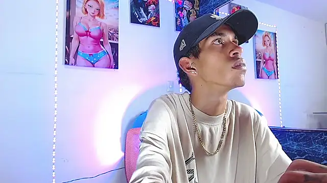 Snapshot of briamhoconor_xh chatting on November 11, 4:29 am briamhoconor xh online show from November 11, 4:29 am