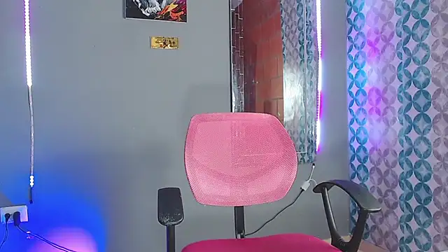 briamhoconor xh online show from April 2, 5:25 am