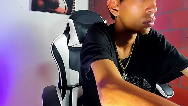 briamhoconor xh online show from March 20, 1:39 am