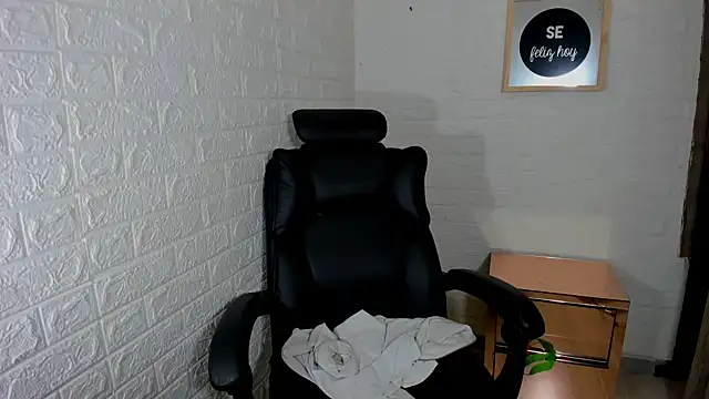 Snapshot of Arthemisa_tay69 chatting on September 24, 4:19 am Arthemisa tay69 online show from September 24, 4:19 am