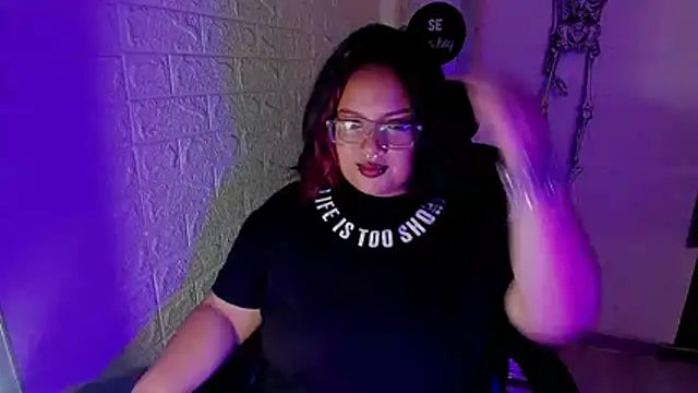 Snapshot of Arthemisa_tay69 chatting on October 25, 3:38 am Arthemisa tay69 online show from October 25, 3:38 am