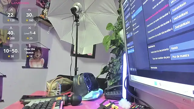 Snapshot of Kylie_Moan chatting on November 8, 2:48 am Kylie Moan online show from November 8, 2:48 am