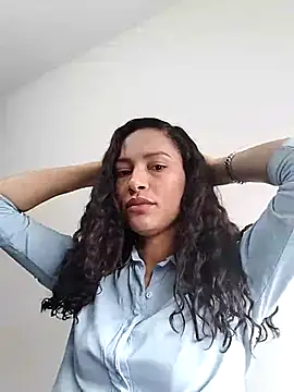 Snapshot of SofiaDelicia chatting on September 13, 5:13 pm SofiaDelicia online show from September 13, 5:13 pm