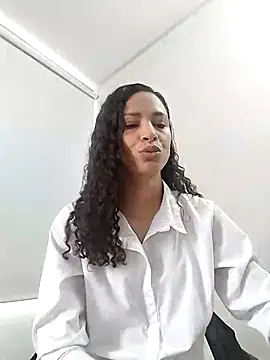 SofiaDelicia online show from October 19, 2:09 pm