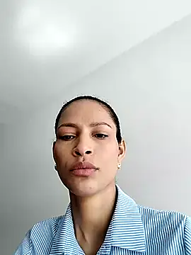 Snapshot of SofiaDelicia chatting on September 22, 2:56 pm SofiaDelicia online show from September 22, 2:56 pm