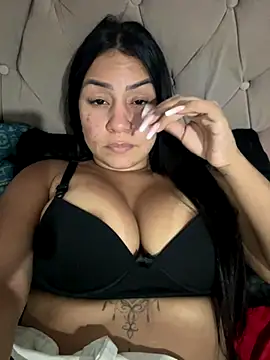 julianamascarada online show from October 4, 1:18 am