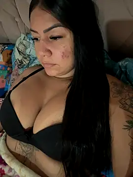 julianamascarada online show from November 29, 11:54 am