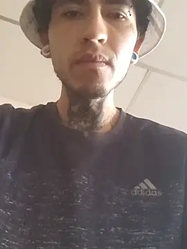 Tattoboy19cm online show from November 14, 5:05 pm