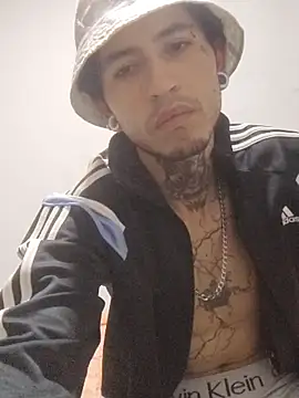 Tattoboy19cm online show from November 16, 4:50 am