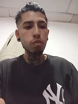 Tattoboy19cm online show from March 5, 5:04 am