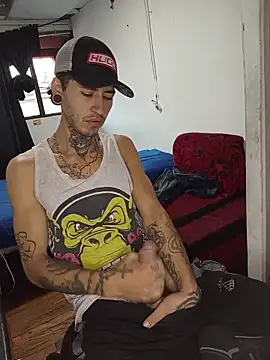 Tattoboy19cm online show from May 30, 10:48 pm
