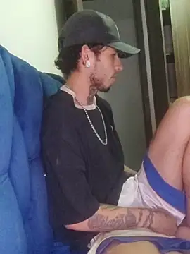 Tattoboy19cm online show from November 29, 3:06 am