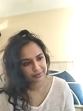 cute indianxo online show from February 10, 6:56 am