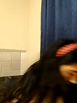 cute indianxo online show from March 26, 5:33 pm