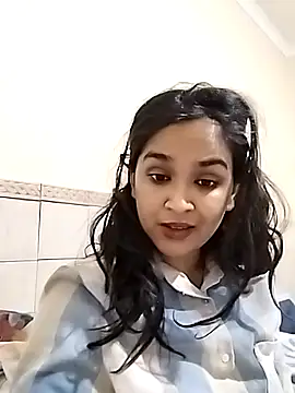 cute indianxo online show from January 8, 3:01 am