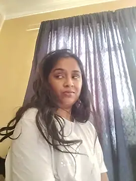 cute indianxo online show from June 2, 9:42 am