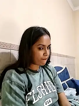 cute indianxo online show from January 17, 10:24 pm