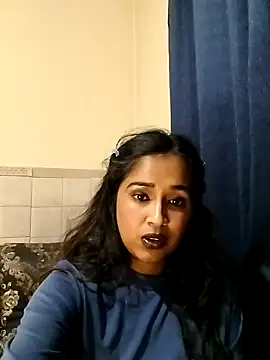 cute indianxo online show from June 4, 10:25 pm