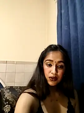cute indianxo online show from May 4, 8:11 pm