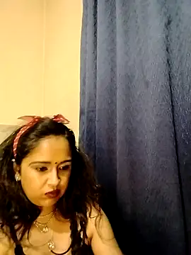 cute indianxo online show from April 8, 6:42 pm