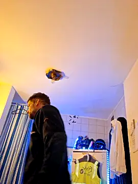 a7ex online show from December 15, 2:30 am