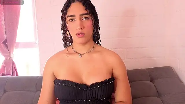 lunagudis online show from December 3, 2:16 pm