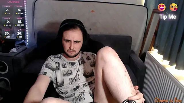 cjhouse96 online show from October 22, 10:04 am