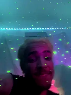 Snapshot of luluycoco chatting on October 6, 2:29 pm luluycoco online show from October 6, 2:29 pm