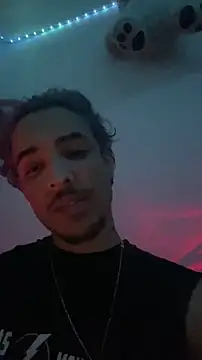 Snapshot of luluycoco chatting on October 24, 7:51 am luluycoco online show from October 24, 7:51 am