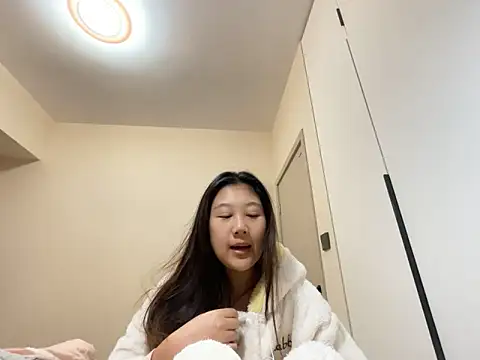 Snapshot of xena0501 chatting on November 18, 3:04 pm xena0501 online show from November 18, 3:04 pm