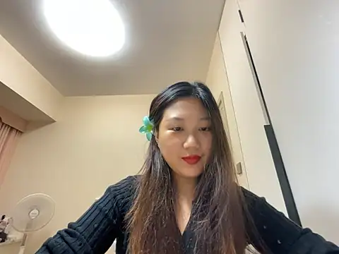 Snapshot of xena0501 chatting on October 2, 4:32 pm xena0501 online show from October 2, 4:32 pm