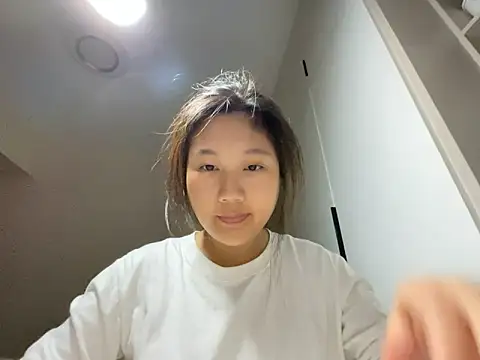 Snapshot of xena0501 chatting on November 3, 5:49 pm xena0501 online show from November 3, 5:49 pm