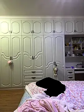 Snapshot of xena0501 chatting on December 19, 4:20 pm xena0501 online show from December 19, 4:20 pm