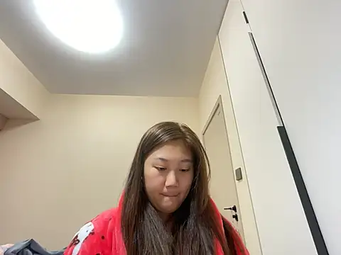 Snapshot of xena0501 chatting on January 14, 5:44 am xena0501 online show from January 14, 5:44 am