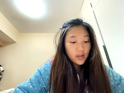 Snapshot of xena0501 chatting on November 23, 8:57 am xena0501 online show from November 23, 8:57 am