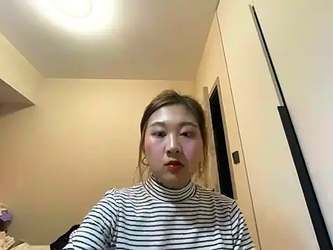 Snapshot of xena0501 chatting on February 27, 3:01 pm xena0501 online show from February 27, 3:01 pm