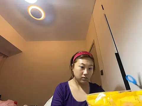 Snapshot of xena0501 chatting on January 13, 5:17 pm xena0501 online show from January 13, 5:17 pm