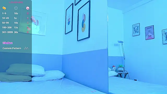 cutepetitee online show from September 10, 6:56 am